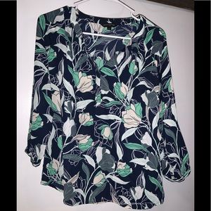 5/$25🌸 Banana Republic Women’s Blouse